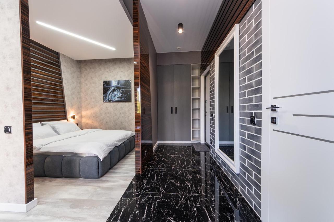 Luxury Apartments Arena Guliver Kiev Exterior foto