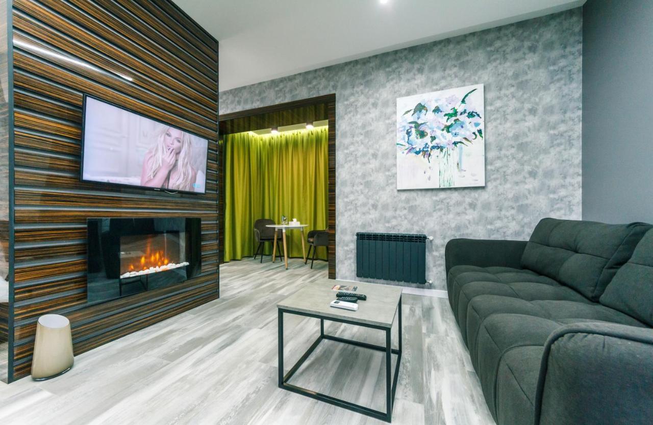 Luxury Apartments Arena Guliver Kiev Exterior foto