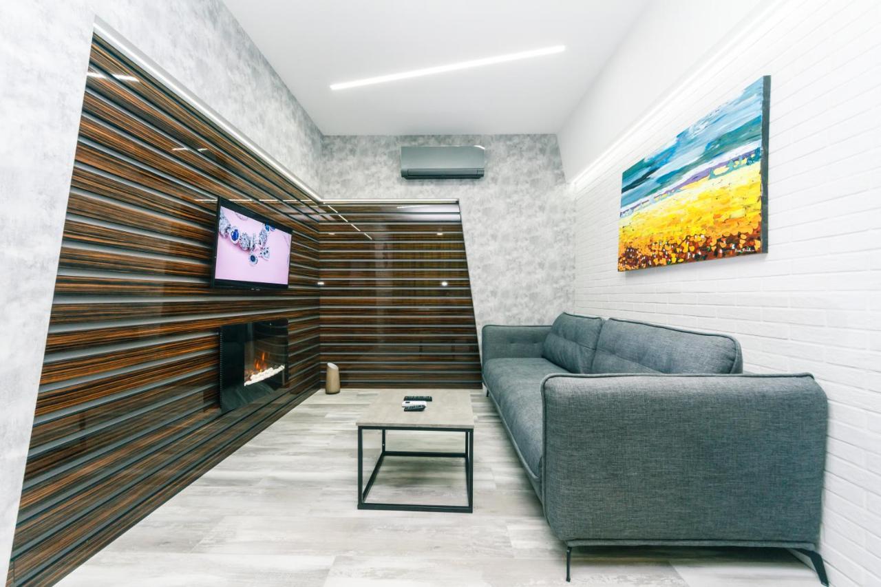 Luxury Apartments Arena Guliver Kiev Exterior foto